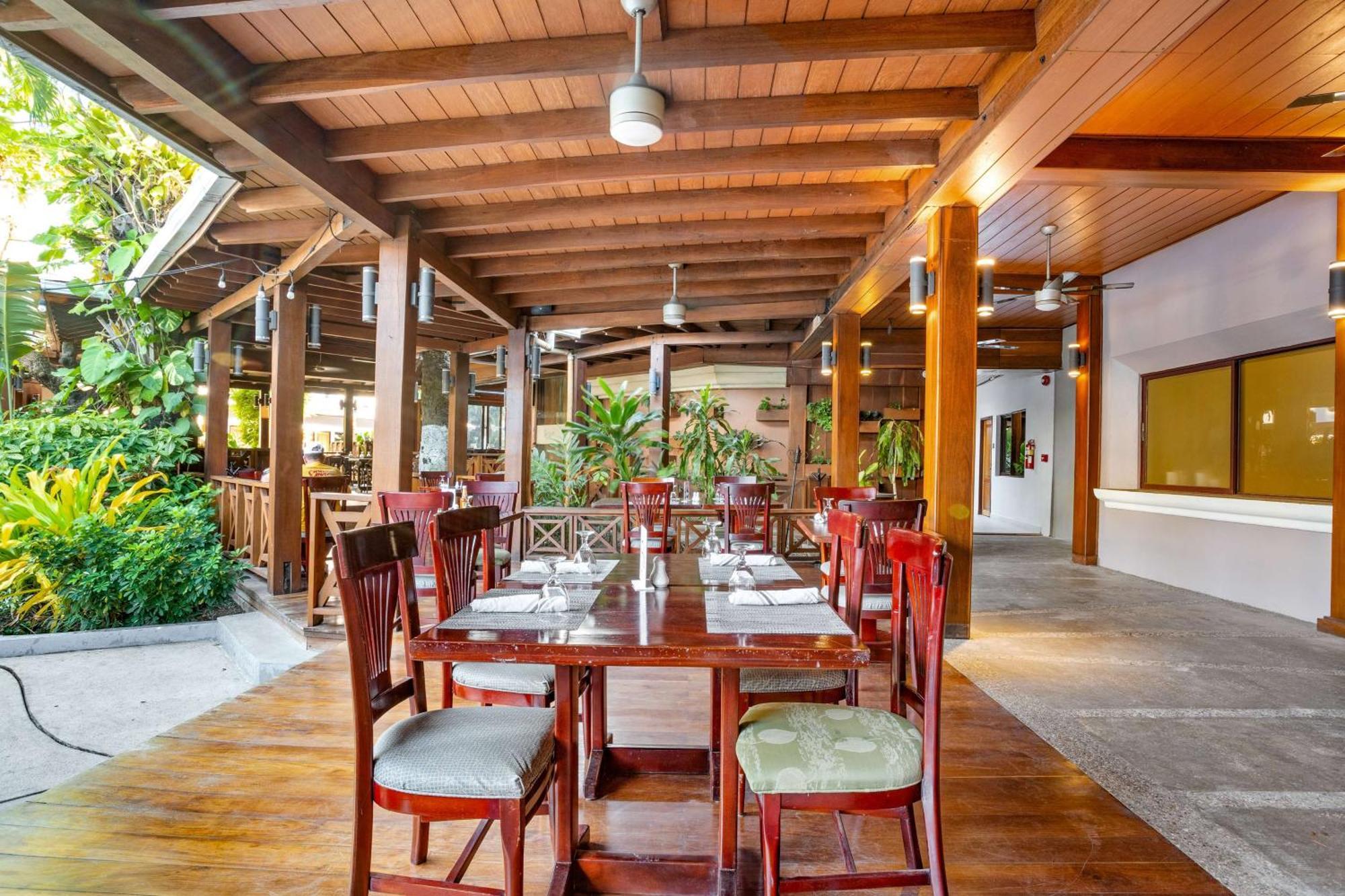 Best Western Plus Belize Biltmore Plaza Belize City Buitenkant foto