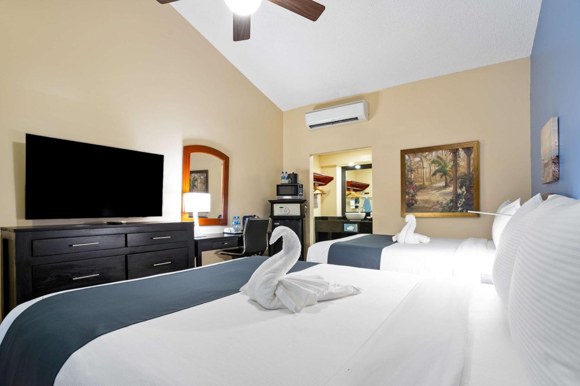 Best Western Plus Belize Biltmore Plaza Belize City Buitenkant foto